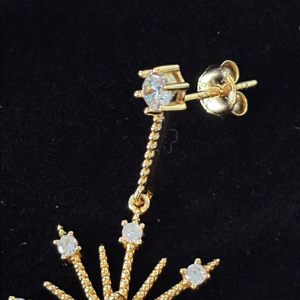 Beautiful CZ 14K Gold Plated Statement Dangle Earrings - Picture 3 of 9